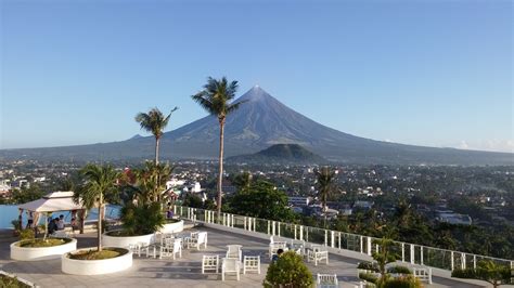 hotel in legazpi with mayon view|Hotel with the best view of Mount Mayon and outstanding services.
